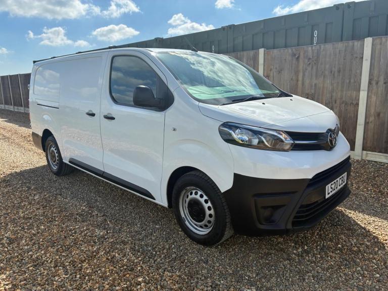 TOYOTA PROACE 2.0 D Active 2020