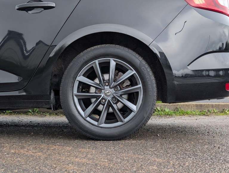 2017 Renault Megane 1.6 dCi Dynamique Nav 5dr ESTATE DIESEL Manual