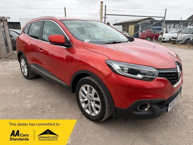 2015 Renault Kadjar 1.2 TCe Dynamique Nav Euro 6 (s/s) 5dr HATCHBACK Petrol Manual