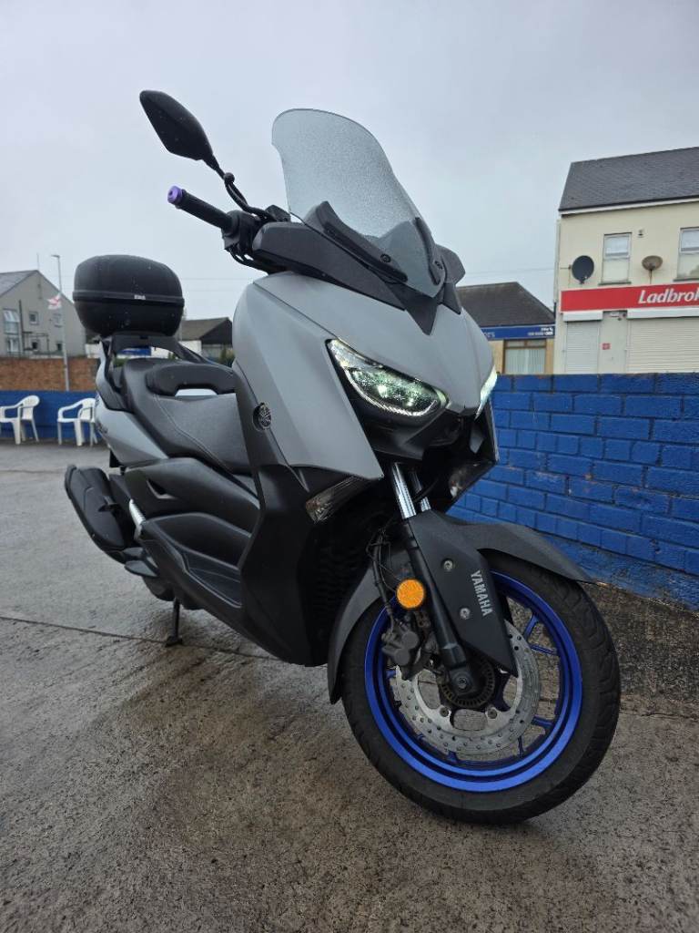 Yamaha x-max 125cc