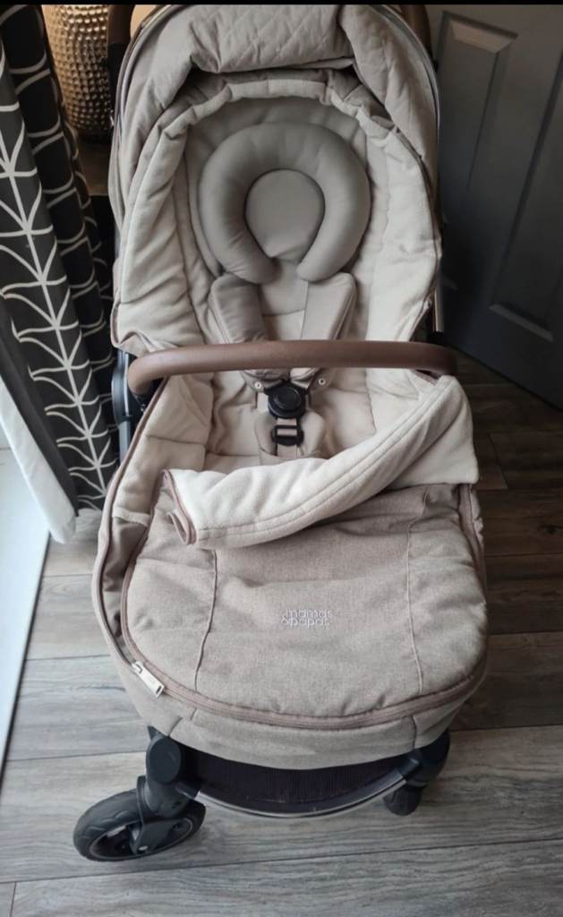 Mamas and Papas Ocarro pushchair