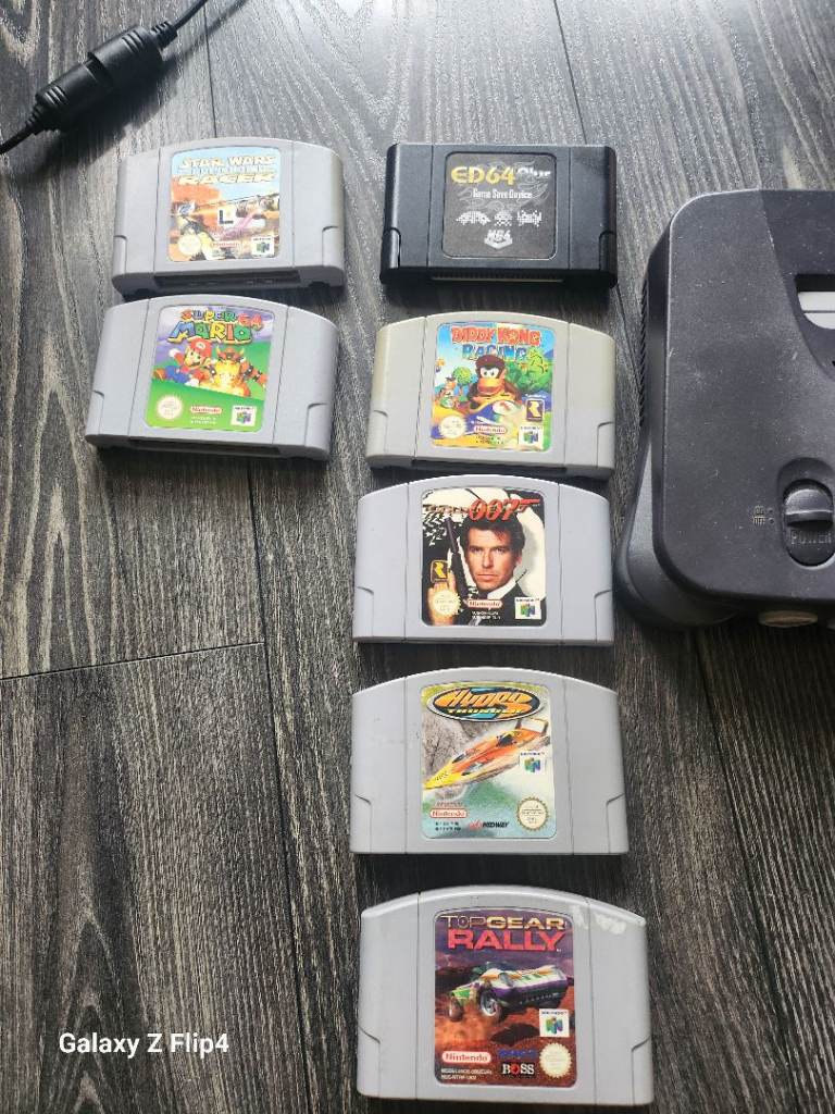 Nintendo 64 Console with 7 Games and Controller – Good Condition