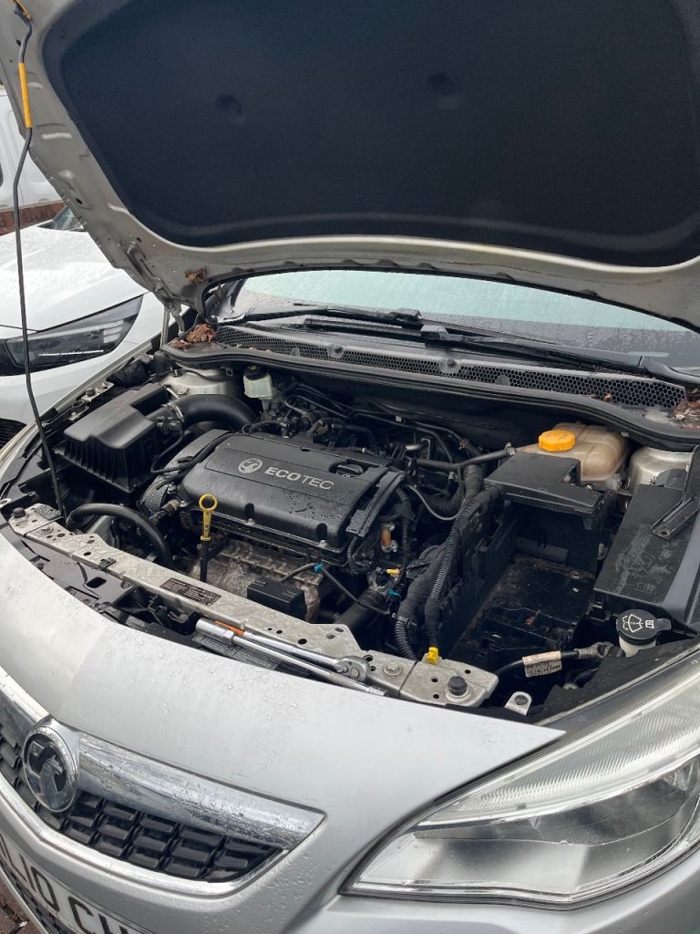 Vauxhall Astra 1.6 A16XER Engine J Mk6 2010