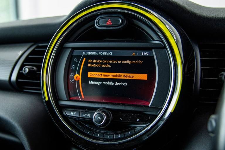 2018 MINI Hatch 1.5 Cooper Hatchback 3dr Petrol Manual Euro 6 (s/s) (136 ps) Hatchback Petrol Manual