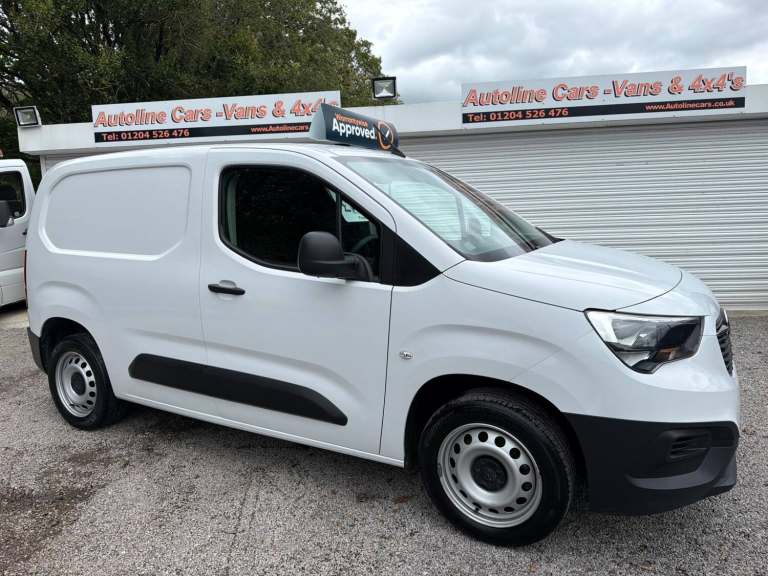 2023 Vauxhall Combo 1.5 Turbo D 2300 Prime L1 H1 Euro 6 (s/s) 5dr PANEL VAN Diesel Manual