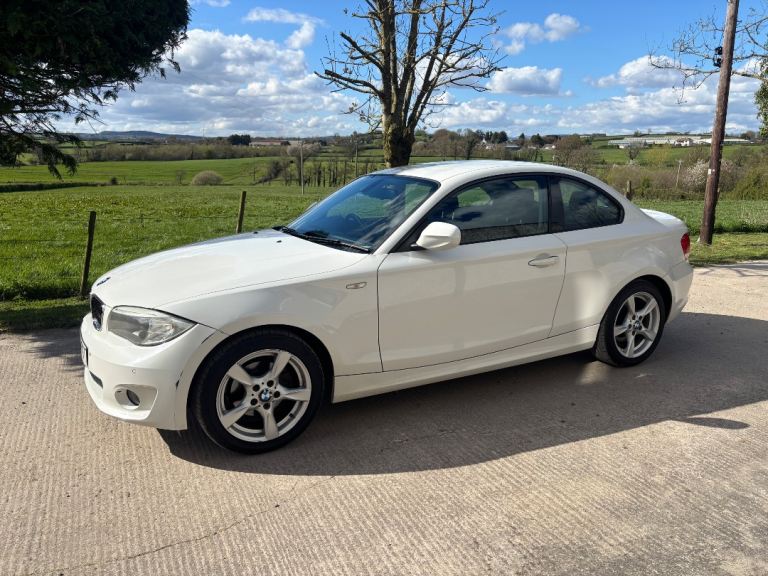 BMW, 1 SERIES, Coupe, 2012, Manual, 1995 (cc), 2 doors