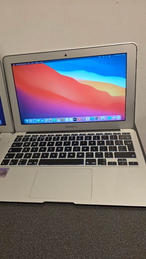 11" MacBook Air Laptop | Intel i5 4350U | SSD | Warranty
