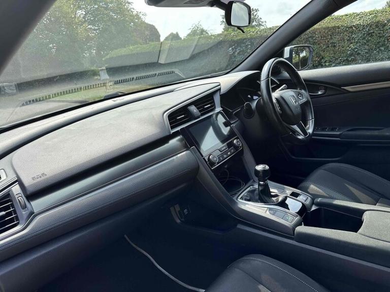 2018 Honda Civic 1.0 VTEC Turbo 126 SR 5dr HATCHBACK PETROL Manual