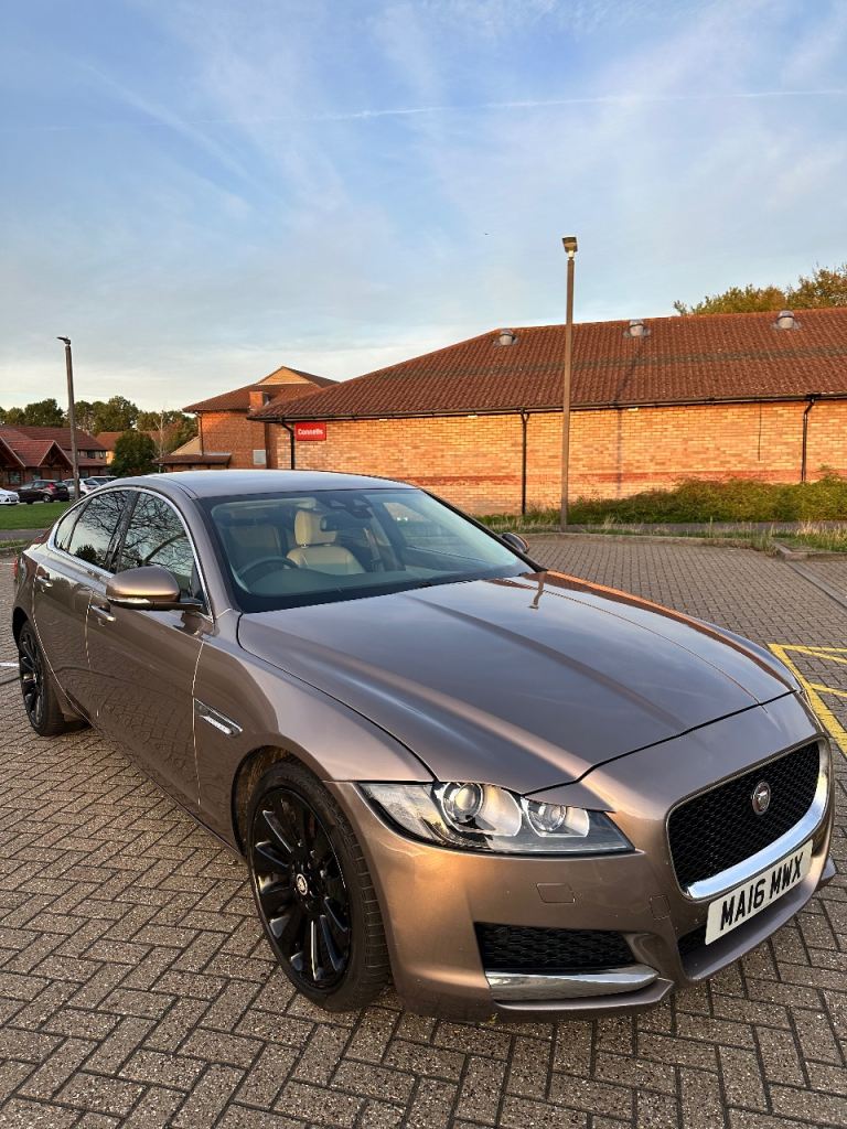 Jaguar, XF, Saloon, 2016, Other, 1999 (cc), 4 doors