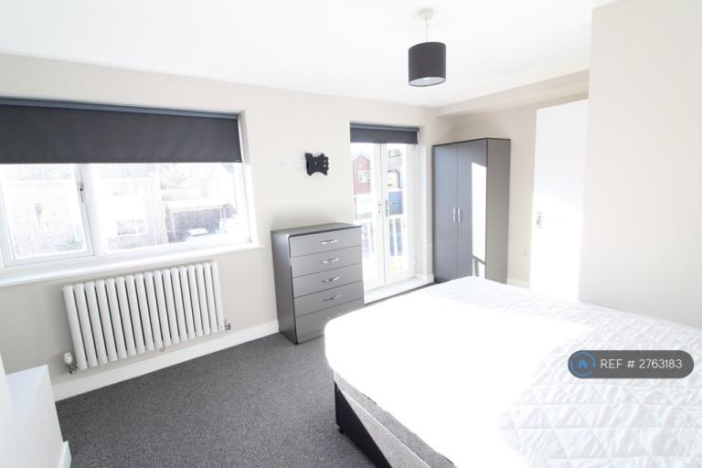 1 bedroom in Ullswater Crescent, Bramcote, Nottingham, NG9 (#2763183)