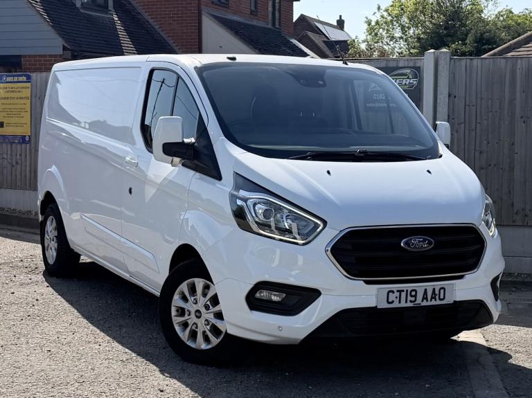 FORD TRANSIT CUSTOM 2.0 300 EcoBlue Limited 2019