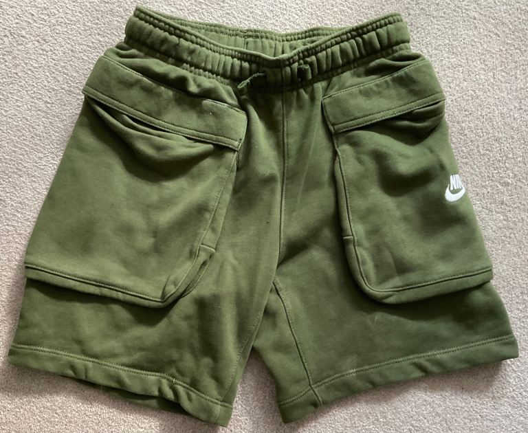 Nike Green Shorts Size 137-147cms