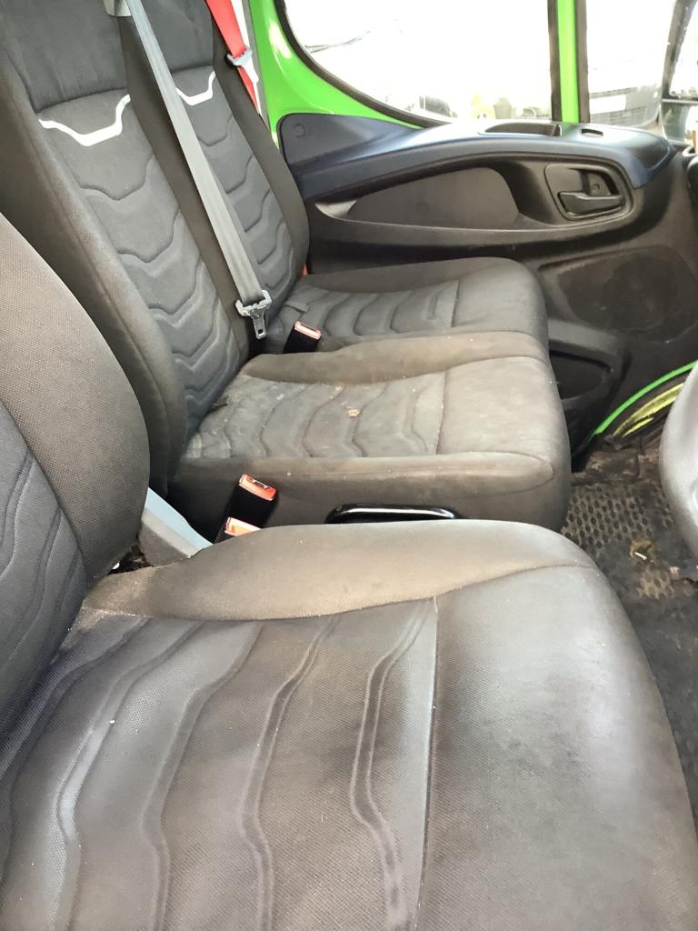 2020 Iveco Daily 2.3 pickup LWB drop side  tail lift automatic  CHASSIS CAB Diesel Automatic