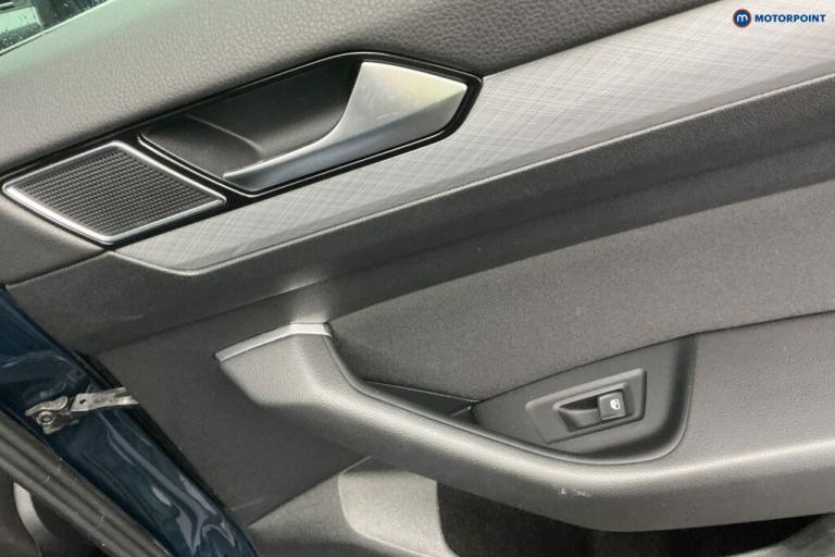 2021 Volkswagen Passat 2.0 TDI EVO SCR SE Nav 5dr ESTATE DIESEL Manual