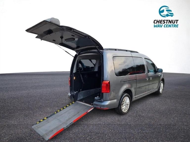 VW Caddy Maxi Life WAV Wheelchair Access Automatic 5 Seats 33K L2H1 2020 No VAT
