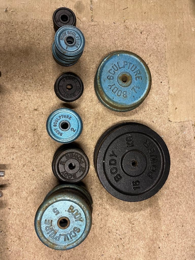 image for 130.5kg cast iron weights and bars