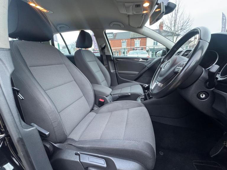 2011 Volkswagen Golf 1.6 TDi 105 BlueMotion Tech Match 5dr HATCHBACK DIESEL Manual