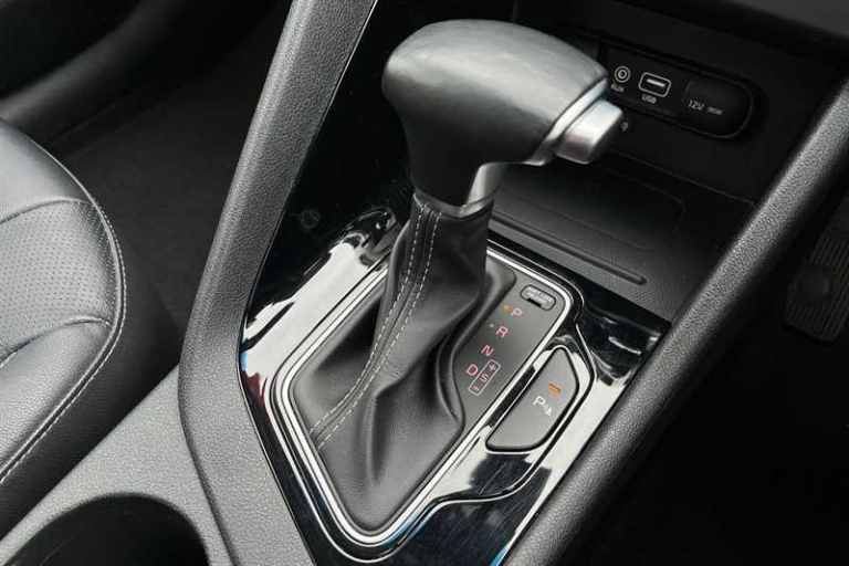 2017 Kia Niro 1.6 GDi Hybrid 3 5dr DCT ESTATE PETROL/ELECTRIC Automatic