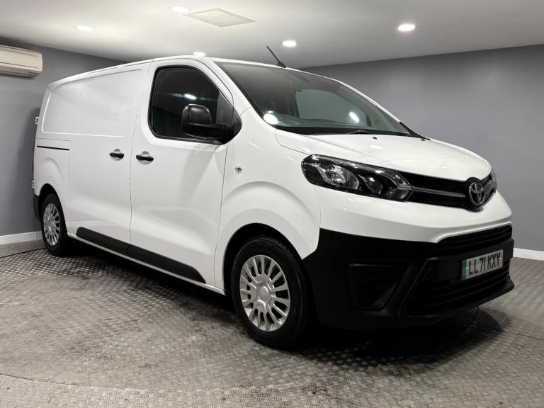 2022 Toyota ProAce 75kWh Icon Medium Panel Van Auto MWB 6dr (7kW OBC) PANEL VAN Electric Automatic