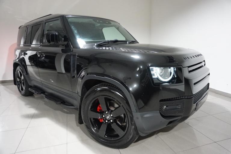2023 Land Rover Defender 110 3.0 D250 MHEV HSE Hard Top SUV Auto 4WD MWB Euro 6 (s/s) 5dr PANEL V...
