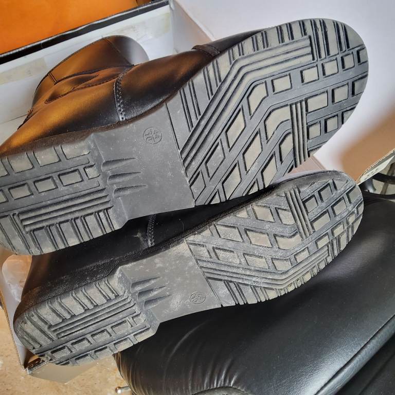 New motorcycle boots 