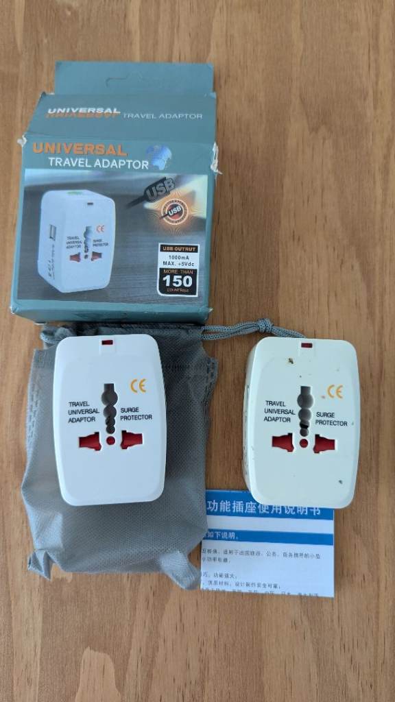 Universal Travel Adaptor with USB Port – Brand New