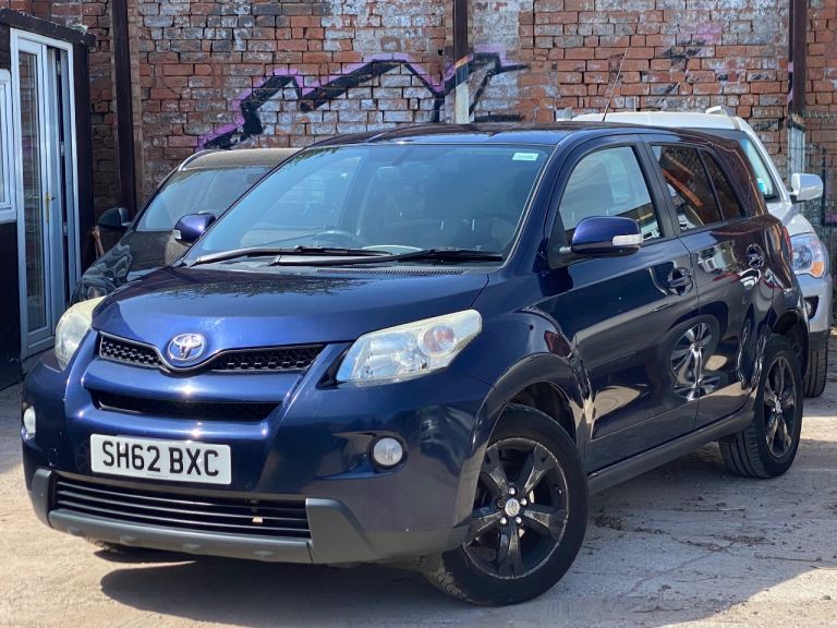 Toyota, URBAN CRUISER, Hatchback, 2012, Manual, 1364 (cc), 5 doors