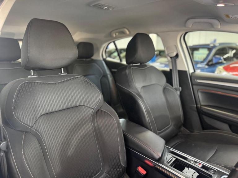 2018 Renault Megane 1.2 TCe Dynamique Nav Euro 6 (s/s) 5dr HATCHBACK Petrol Manual