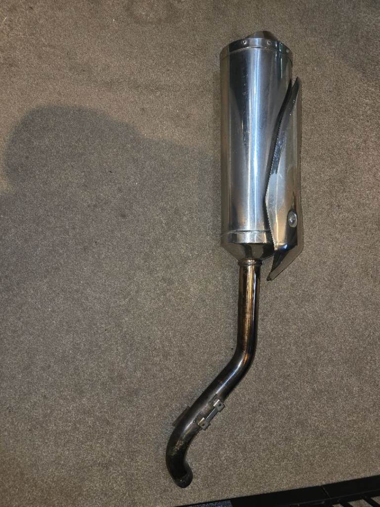 Triumph tiger 1050 exhaust 