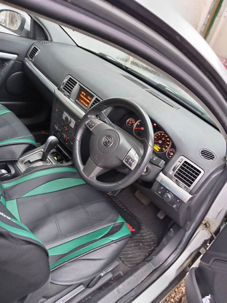 Vauxhall, VECTRA, Hatchback, 2008, Other, 1910 (cc), 5 doors