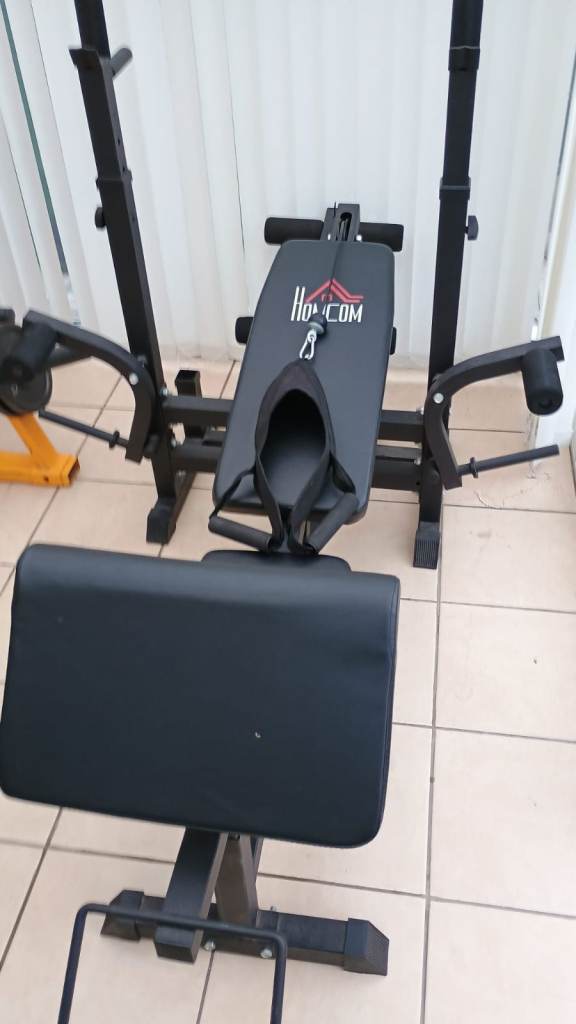 Exercise bench 