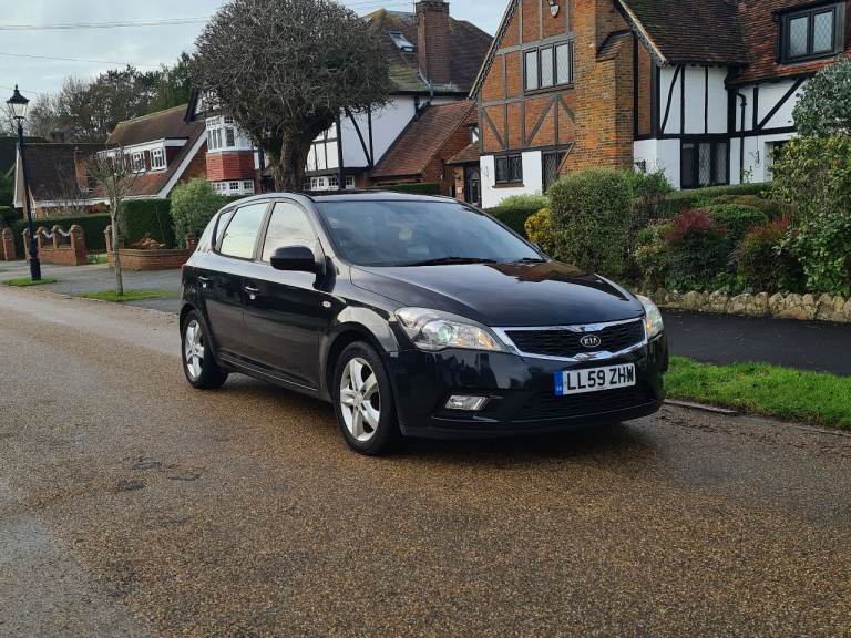 Kia, CEED, Hatchback, 2009, Manual, 1582 (cc), 5 doors