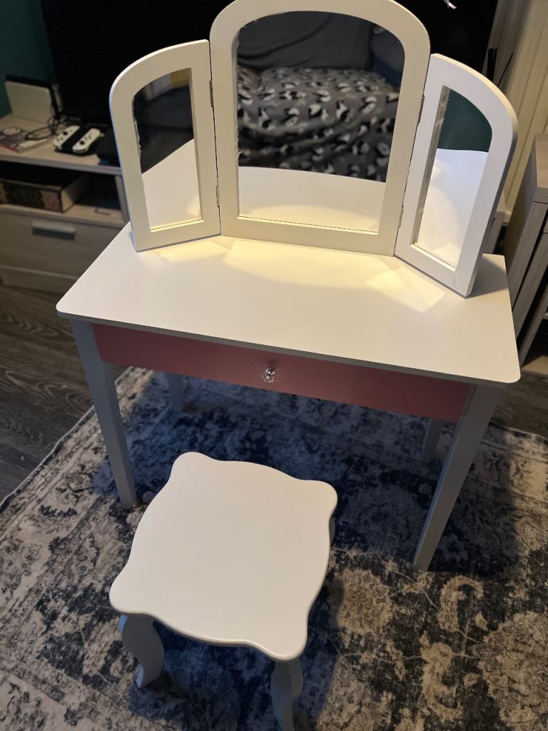 Children's White Wood Dressing Table with Triple Mirror and Stool