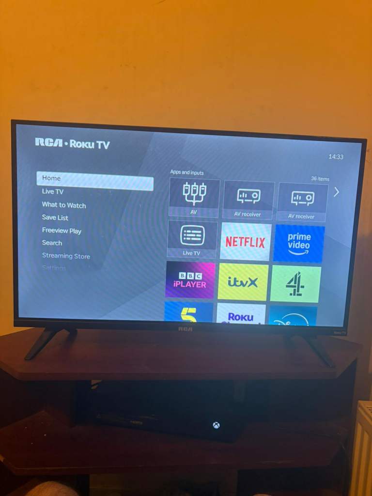 RCA Roku 32 inch TV