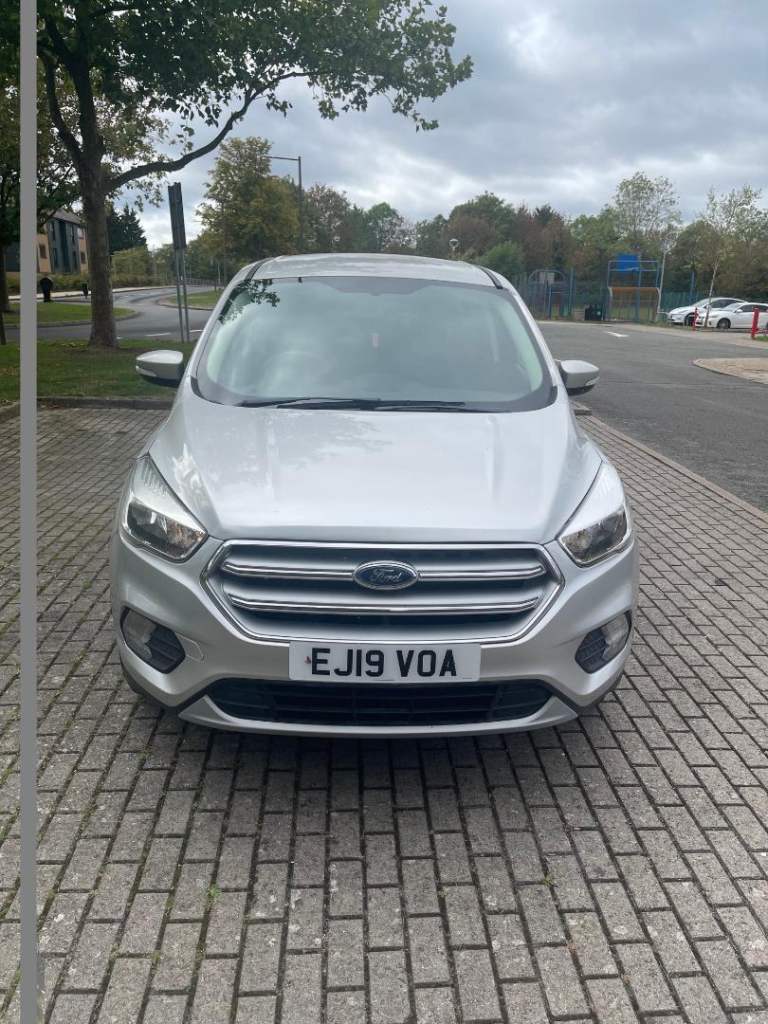 Ford, KUGA, Hatchback, 2019, Manual, 1498 (cc), 5 doors