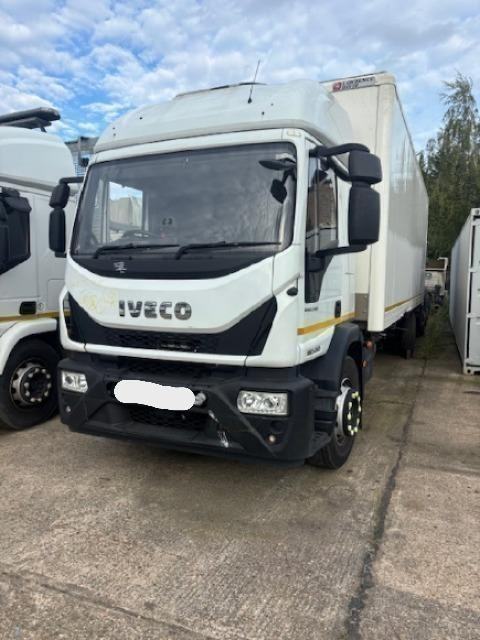 Iveco 180E 25 Sleeper cab boxvan * BREAKING*