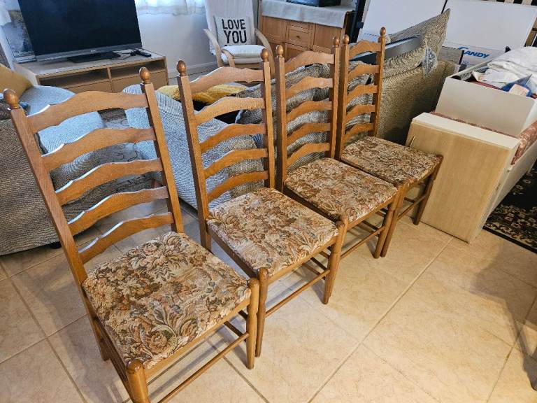 4x Dining Room Chairs