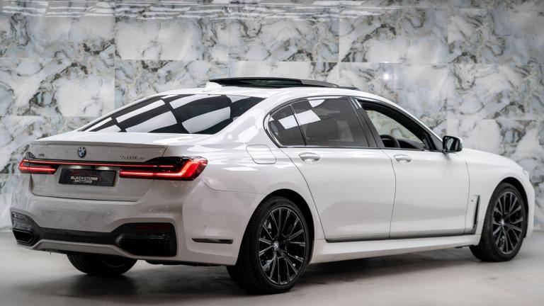  BMW 7 Series 3.0 745Le 12kWh M Sport Auto xDrive Euro 6 (s/s) 4dr Petrol/Electric Hybrid Automatic