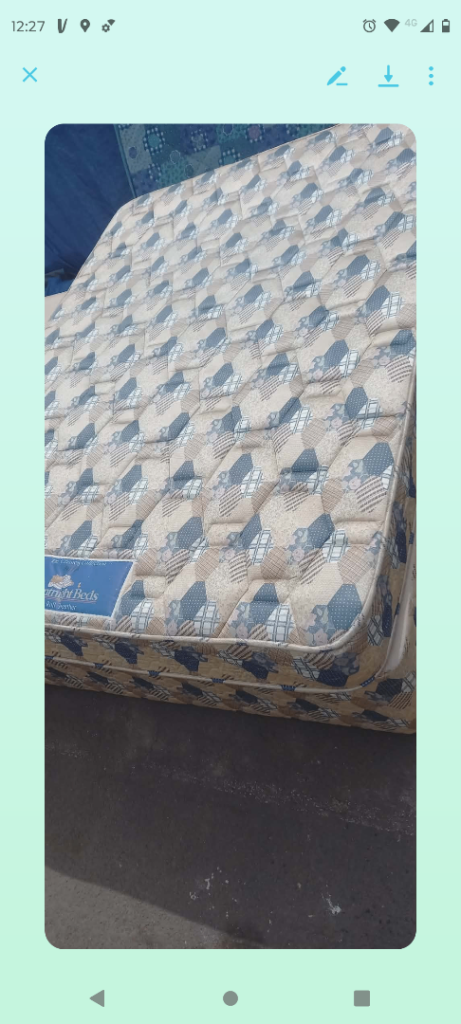 3 quarter divan bed and mattress 
