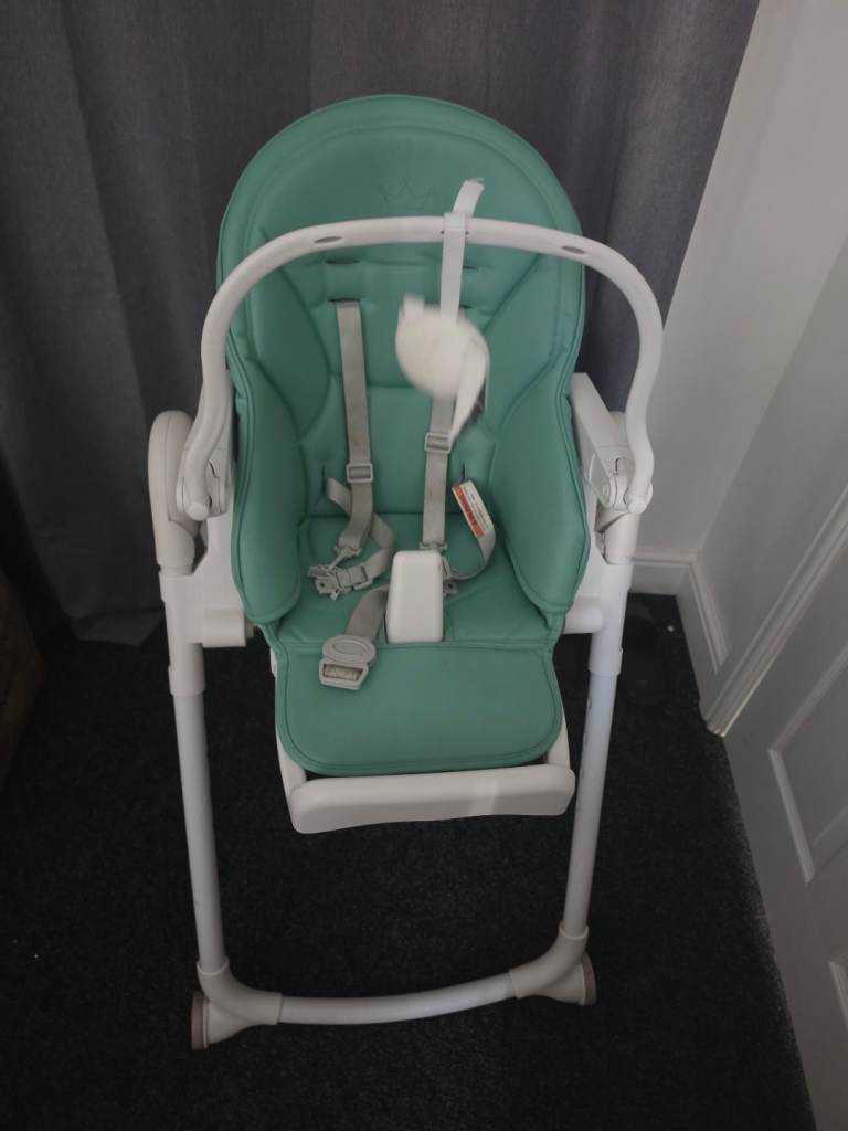 3-in-1 Adjustable Baby High Chair & Recliner with Removable Tray, Toy Bar & Height Adjustment 