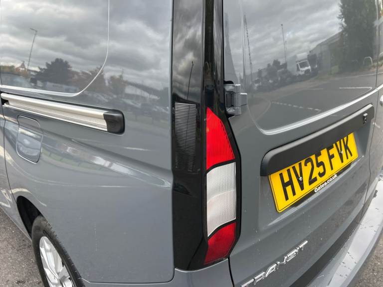 2025 Ford Transit Connect 250 LWB 1.5 Limited 150PS PHEV Auto Van Petrol Parallel PHEV Automatic