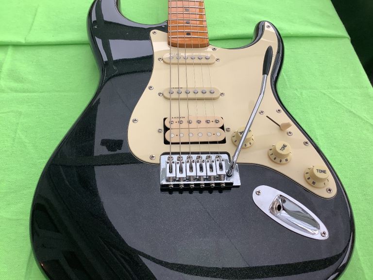 Stagg Stratocaster HSS*youtube video*