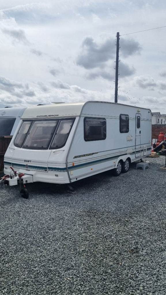 Swift conqueror 4 berth family caravan 