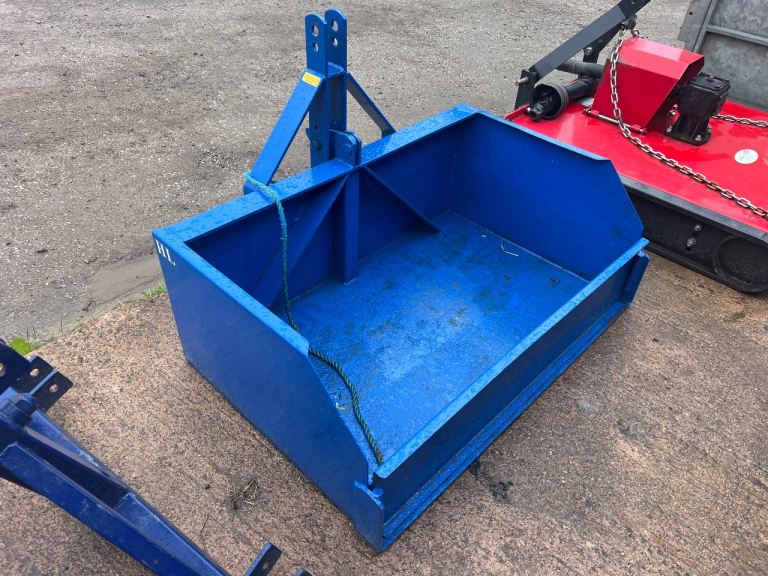 5ft tractor transport box