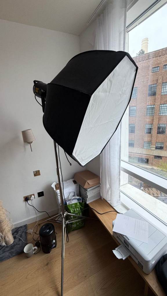 Godox FV150 Bundle (with Softbox + Stand)