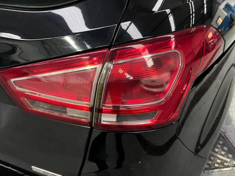 2013 Ford B-MAX 1.0T EcoBoost Zetec Euro 5 (s/s) 5dr MPV Petrol Manual