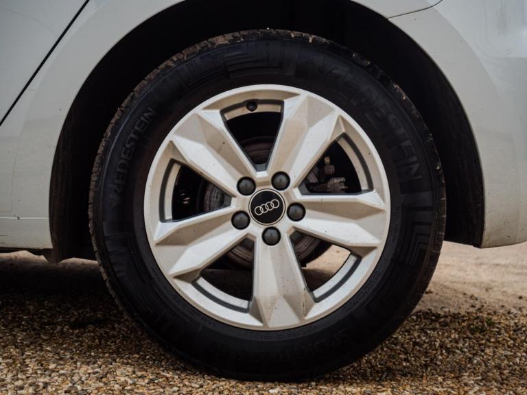 2022 Audi A1 1.0 TFSI 30 Technik Sportback Euro 6 (s/s) 5dr HATCHBACK Petrol Manual