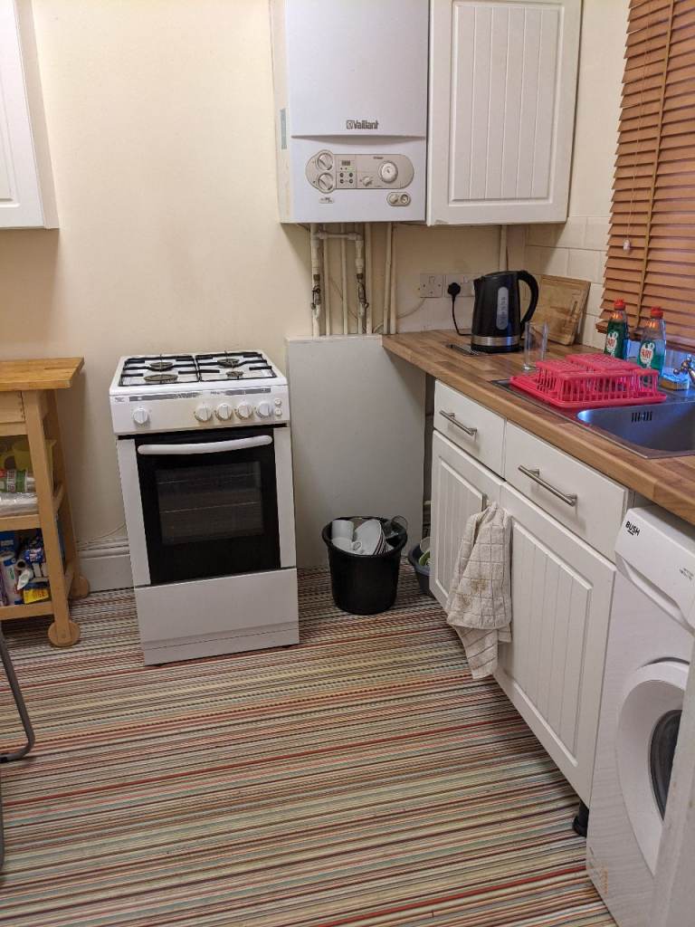 A, 1 bedroom flat for a, 1 bedroom flat 