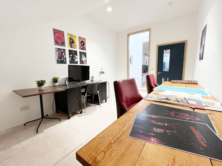 Private Office | Creative Space | Artist Studio to Rent In Leytonstone East London E10 