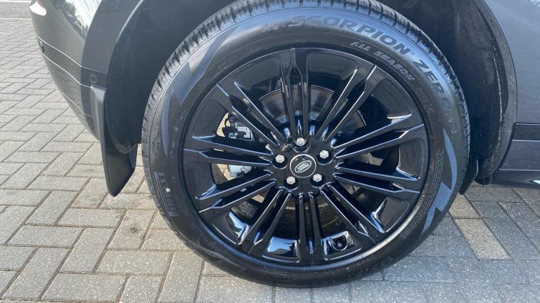 2025 Land Rover Range Rover Evoque 1.5 P270e Dynamic SE 5dr Auto ESTATE PETROL/ELECTRIC Automatic